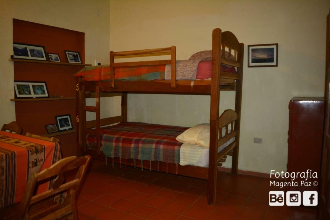 Andorina Hostal - Bed & Breakfast Hotel Samaipata Ngoại thất bức ảnh